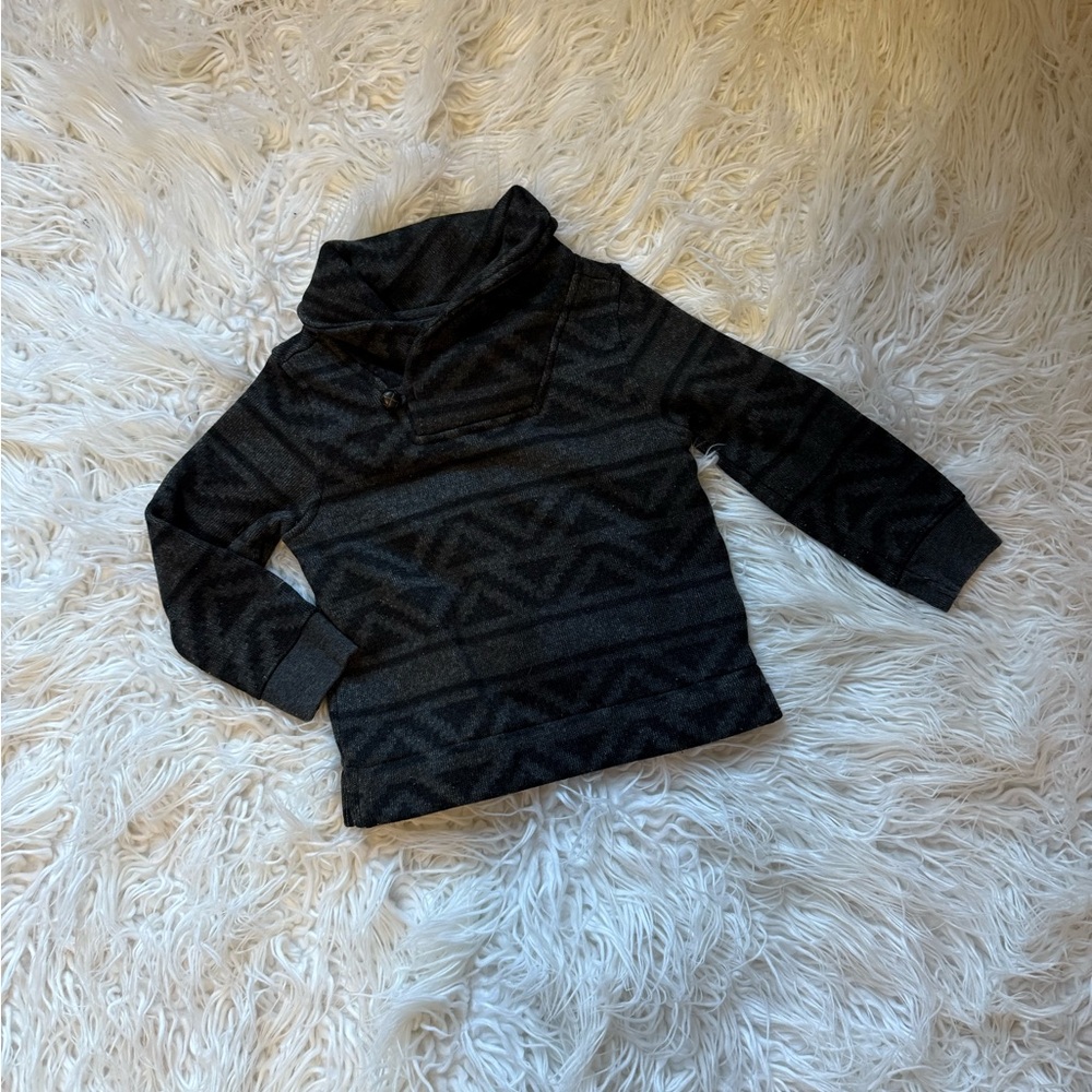 Black Patterned Sweatshirt